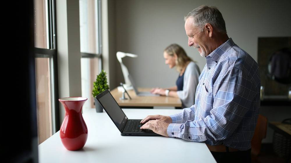 50% vendidos antes de lançar: o teste que convenceu a Vitacon e a Housi sobre os 60+