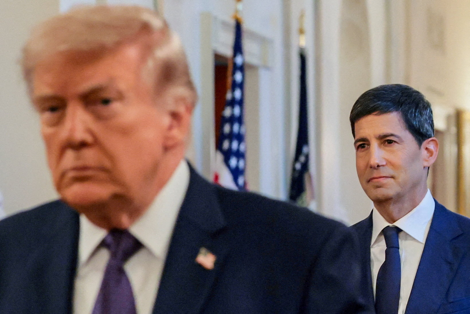 Trump volta a pedir juros menores nos EUA e diz que Warsh “só pode dar 1 voto” no Fed