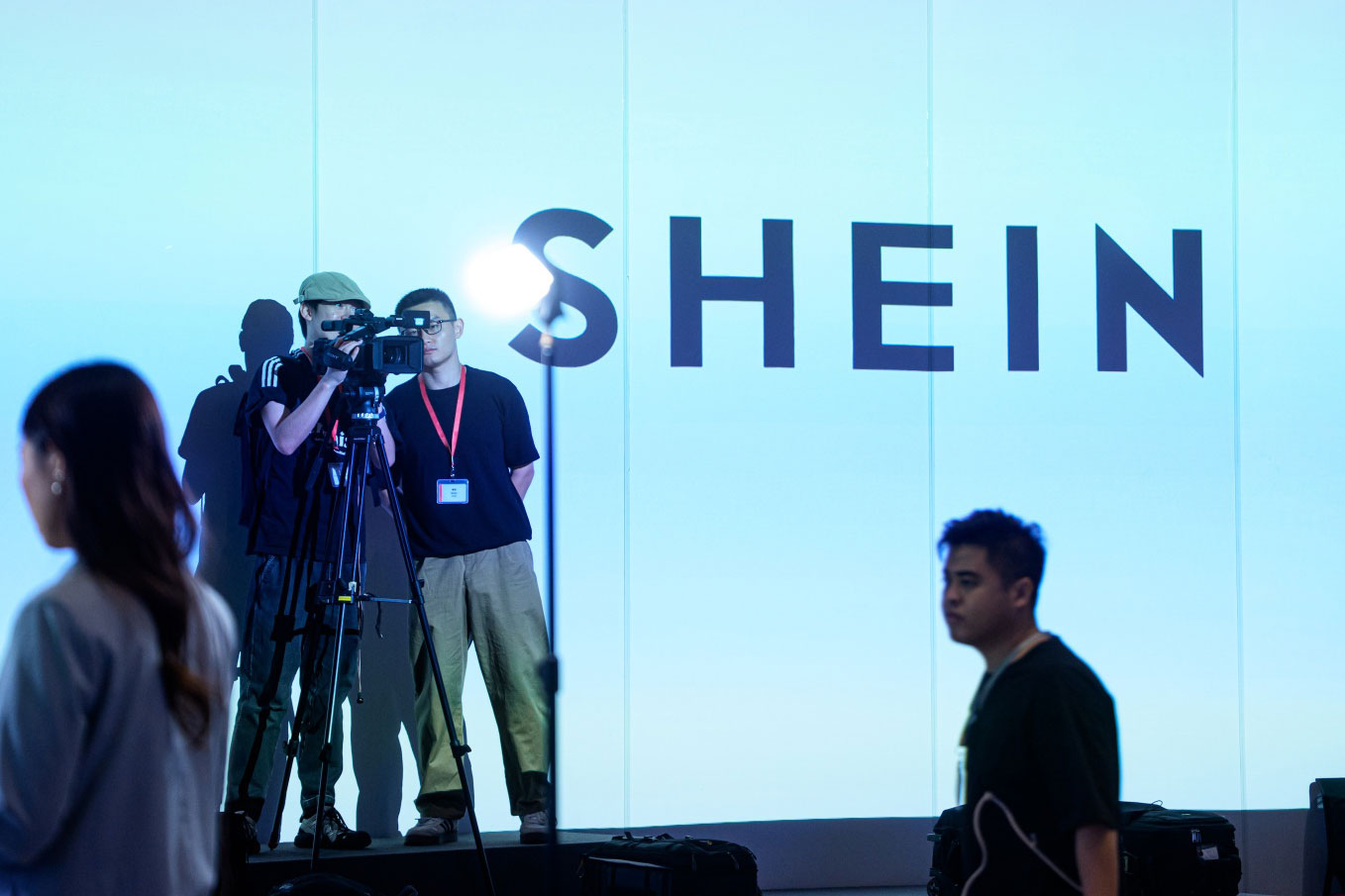 Shein perde US$ 5 bi e registra pior estreia após IPO em Hong Kong