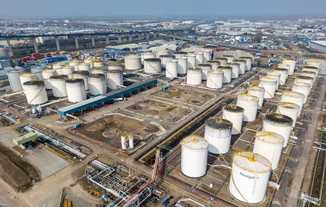 Petróleo sobe e futuros de ações dos EUA recuam após rejeição de oferta do Irã