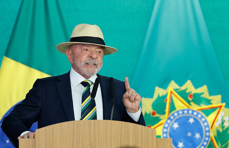 Com bets na mira de Lula, times negociam ajuda financeira com o governo