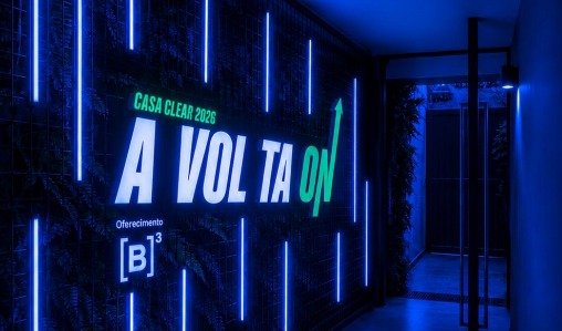 Pam e Kyn estarão na abertura da Casa Clear com foco em adaptação da técnica no trade