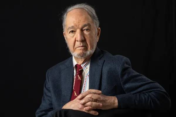 O que Mark Zuckerberg tem em comum com Gêngis Khan, segundo Jared Diamond