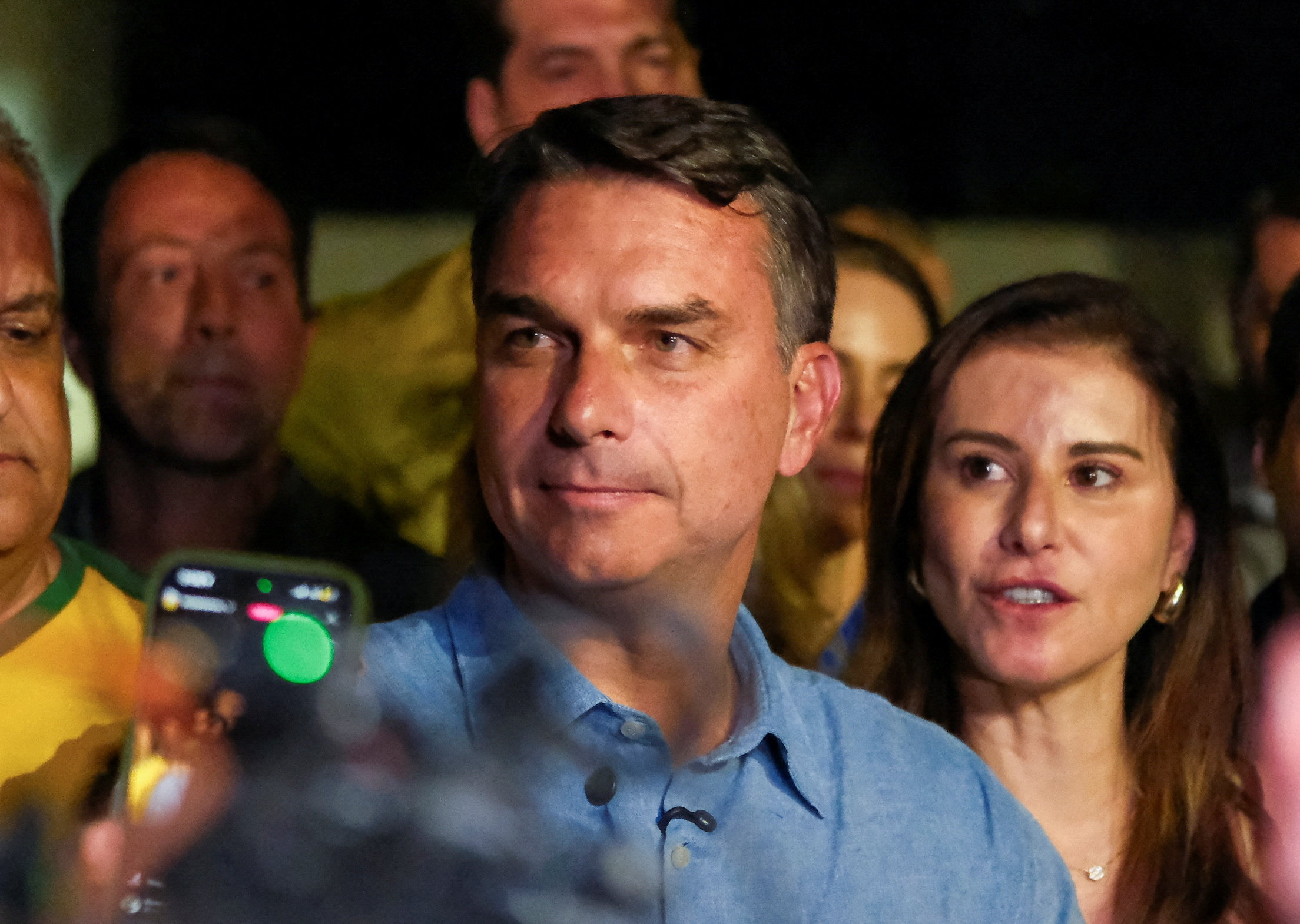 O que explica a liderança de Flávio: veja onde ele cresceu sobre Bolsonaro