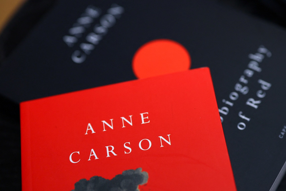 Anne Carson ganha Nobel de Literatura por obra que une clássico e contemporâneo