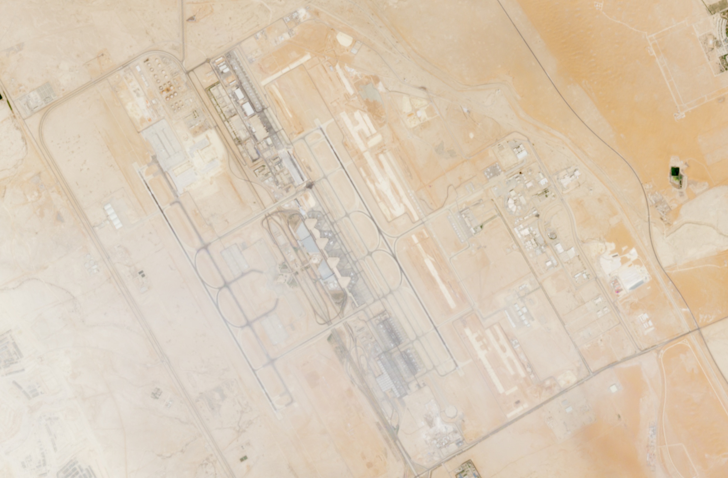 Aeroporto de Riad volta a ser alvo de ataque em meio à escalada da guerra