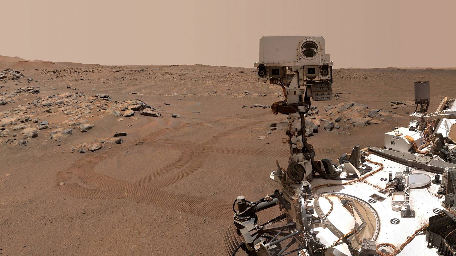 Rover Perseverance da Nasa em “selfie” em cima de rocha apelidada de “Rochette”
  10 de setembro de 2021   NASA/JPL-CALTECH/MSSS/via REUTERS