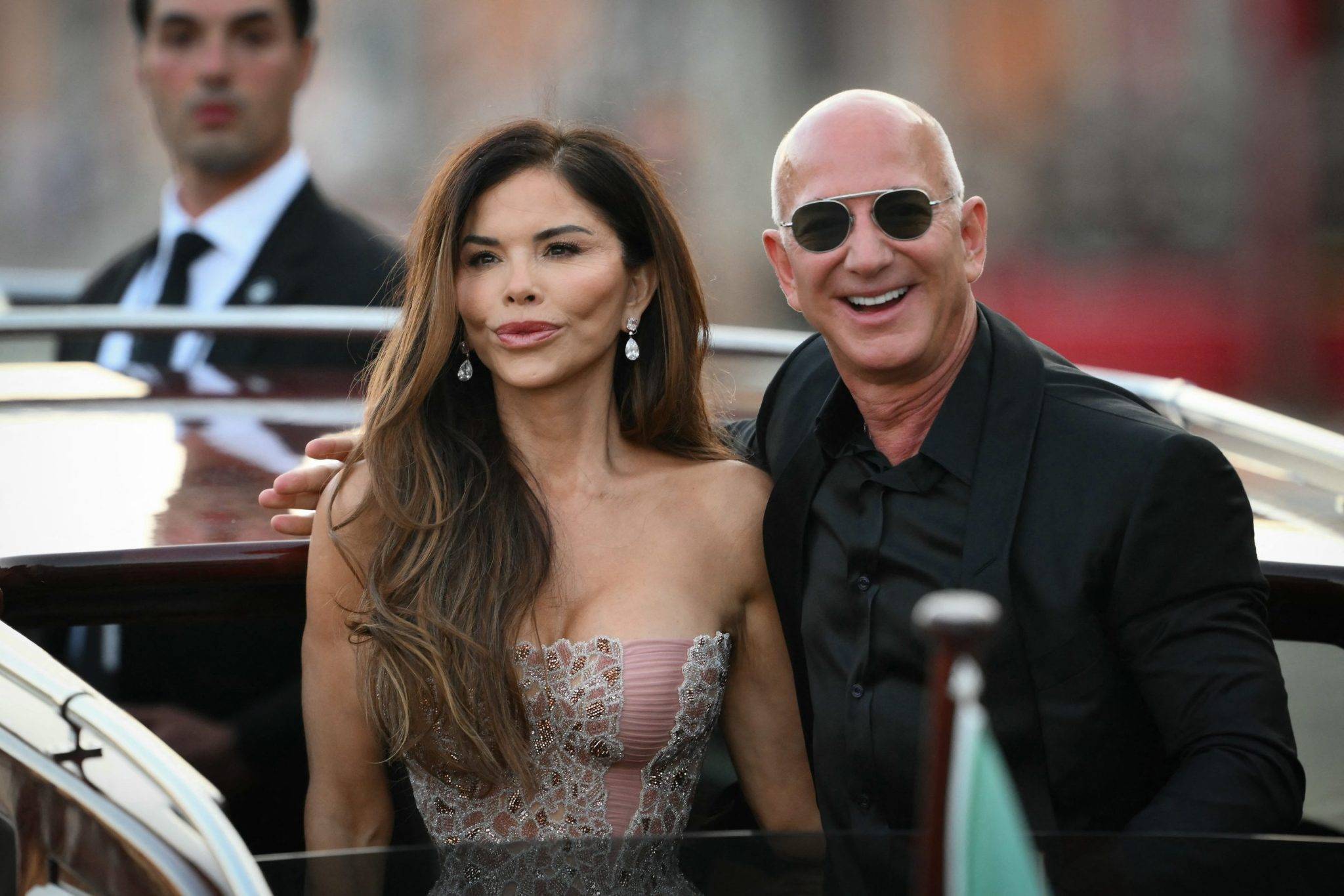 Bezos trocou Seattle por Miami e escapou de novo imposto para milionários