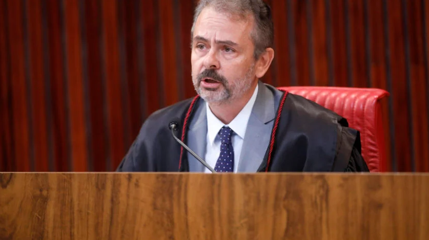 PGE alega falha técnica e diz que manifestação sobre Garotinho foi do MP