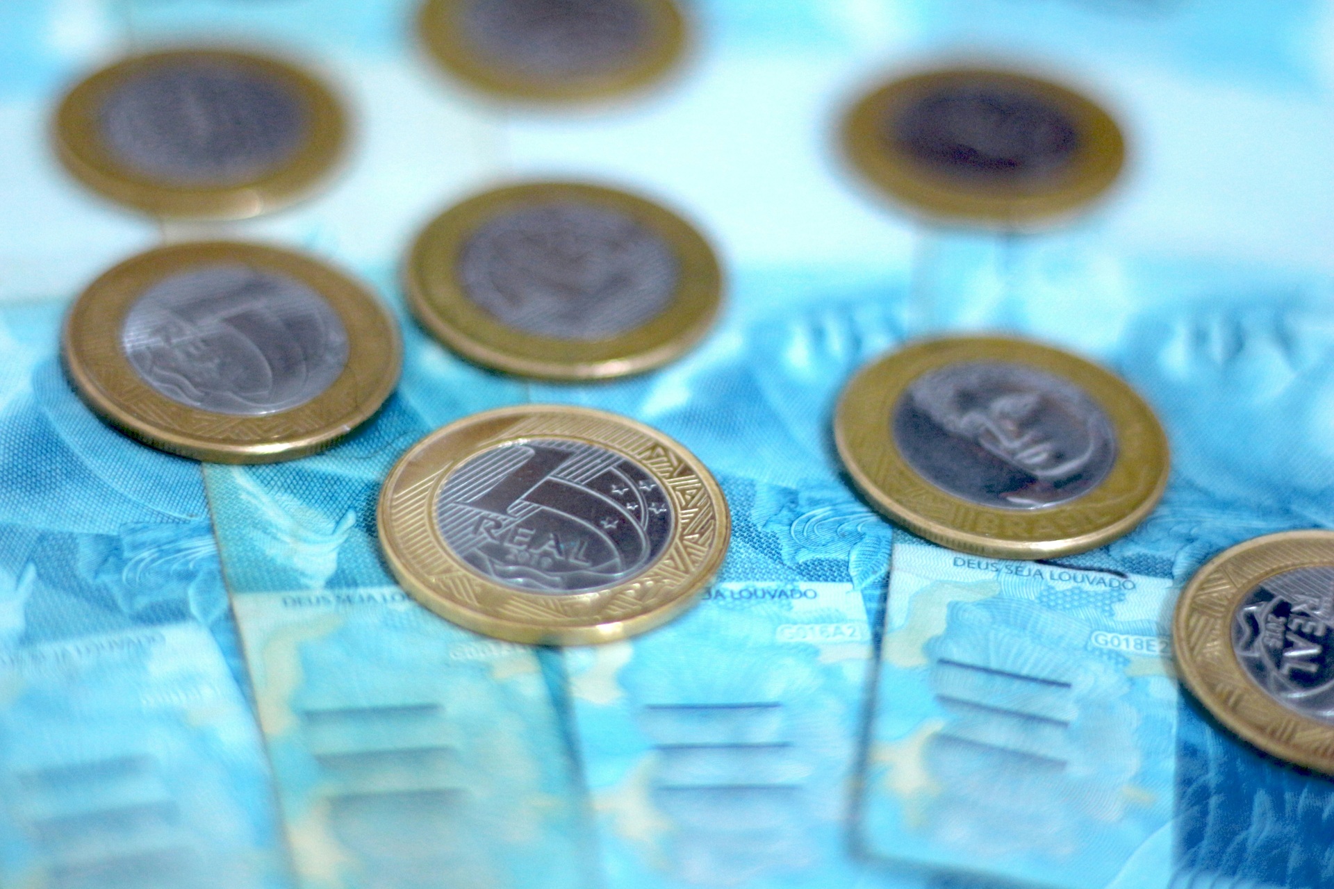 Taxas longas tm leves altas puxadas pelo exterior mas ele | Variedades | QTU Notícias